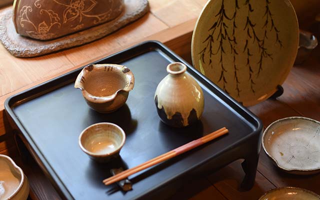 Nikkoichi Onsen Enjoy Local Crafts and Souvenirs